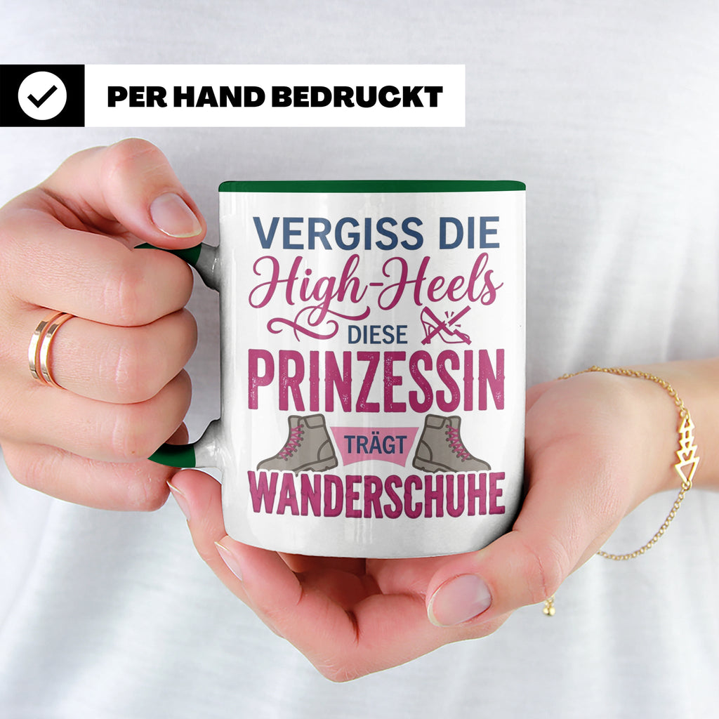 Wandern Tasse mit Spruch Prinzessin trägt Wanderschuhe | Kaf – Grün [farbe:grün]