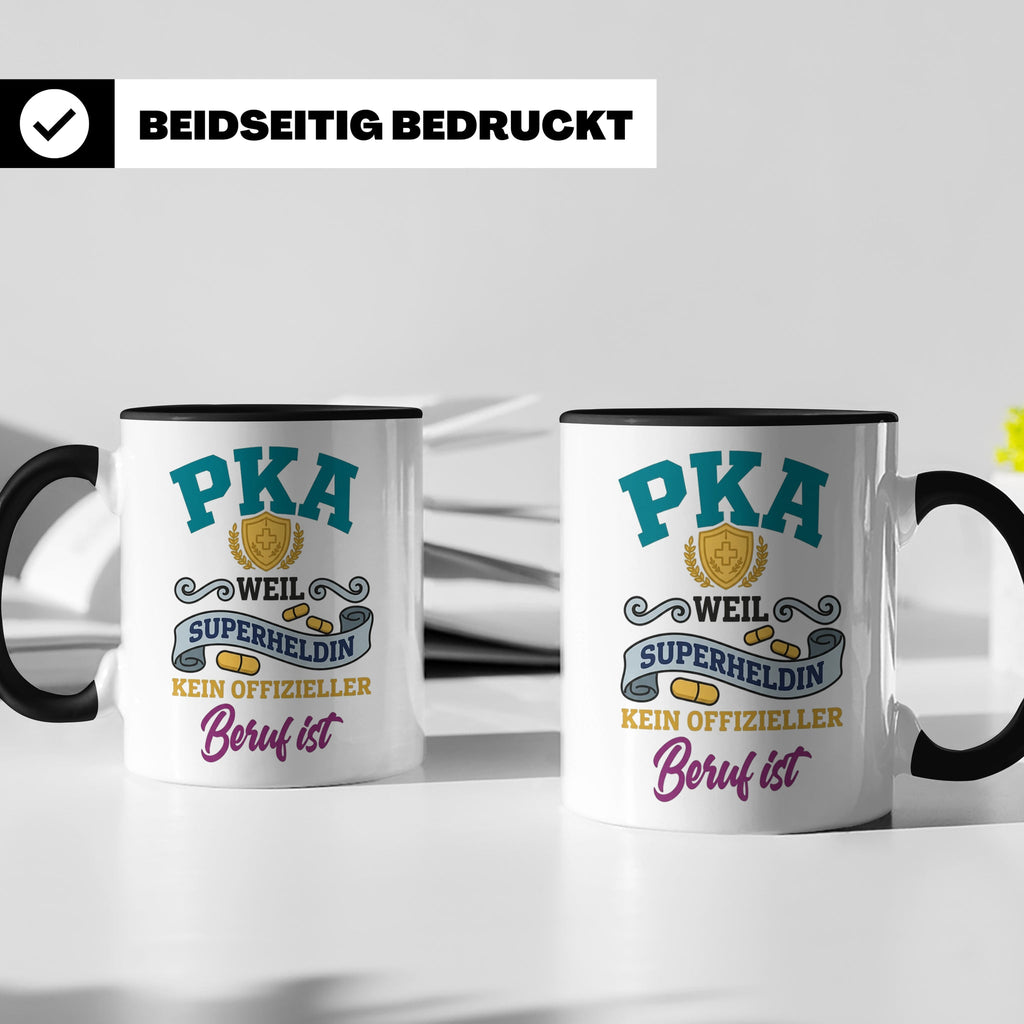 PKA Tasse Superheldin Geschenk für Pharmazeutisch-kaufmännis – Schwarz [farbe:schwarz]