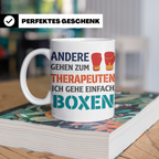 Boxen Tasse mit Spruch Andere gehen zum Therapeuten | Lustig – Weiß [farbe:weiß]