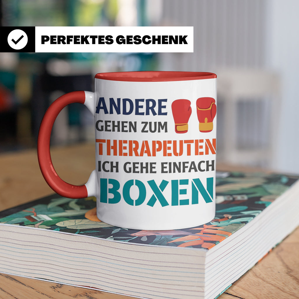 Boxen Tasse mit Spruch Andere gehen zum Therapeuten | Lustig – Rot [farbe:rot]