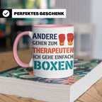 Boxen Tasse mit Spruch Andere gehen zum Therapeuten | Lustig – Rosa [farbe:rosa]