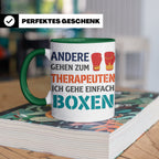 Boxen Tasse mit Spruch Andere gehen zum Therapeuten | Lustig – Grün [farbe:grün]