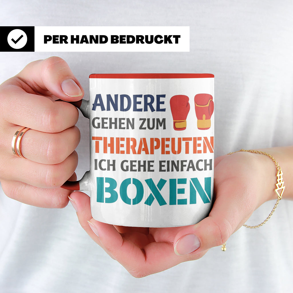 Boxen Tasse mit Spruch Andere gehen zum Therapeuten | Lustig – Rot [farbe:rot]