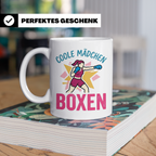 Boxerin Tasse mit Spruch 'Coole Mädchen boxen' Geschenk für  – Weiß [farbe:weiß]
