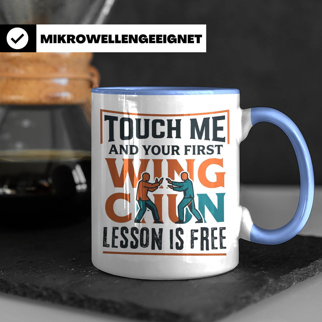 Wing Chun Tasse mit Spruch 'First Lesson is Free' Kampfsport – Blau [farbe:blau]