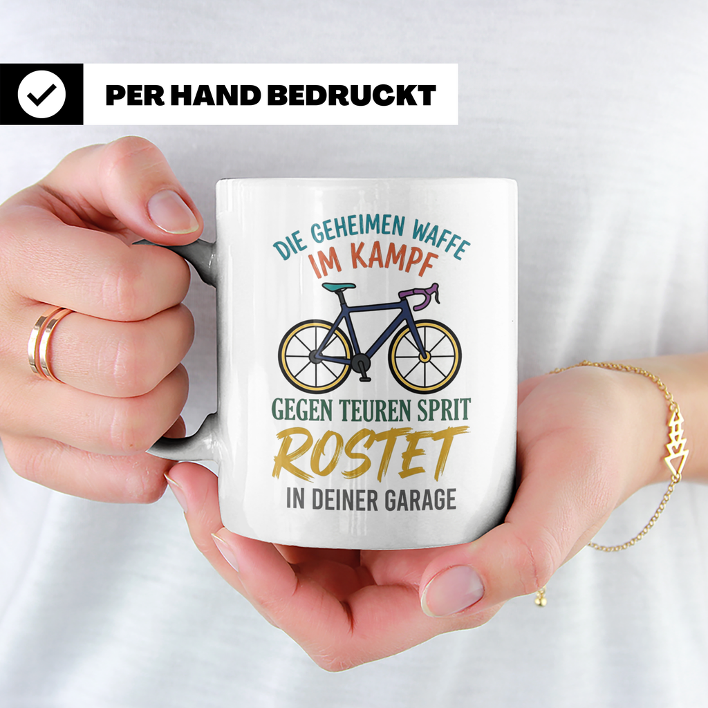 Fahrrad Tasse mit Spruch Geheime Waffe gegen teuren Sprit |  – Weiß [farbe:weiß]