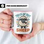 Tired of this Sheep Tasse lustiger Spruch, mürrisches Schaf  – Rosa [farbe:rosa]