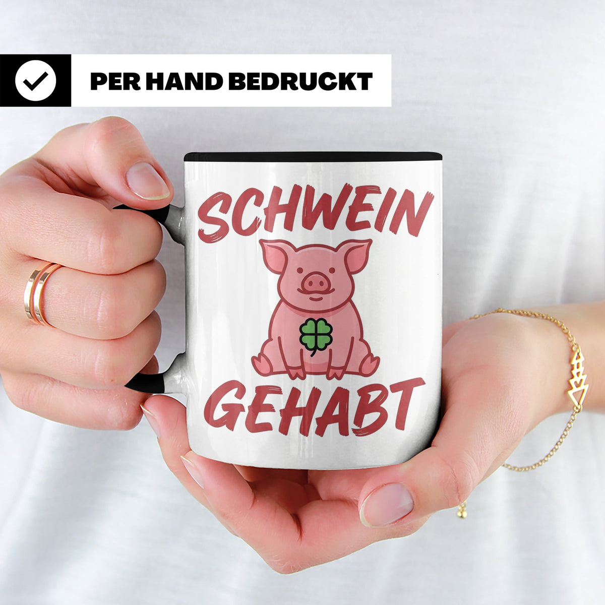 Schwein Gehabt Tasse mit Glücksschwein & Kleeblatt, Glücksbr – Schwarz [farbe:schwarz]