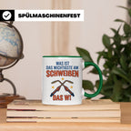 Schweißer Tasse mit lustigem Spruch Das Wichtigste am Schwei – Grün [farbe:grün]