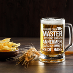 Witziger Master Spruch Bierkrug – Lustiges Geschenk für Absolventen, Studenten & Kollegen, perfekte Geschenkidee zur Masterfeier