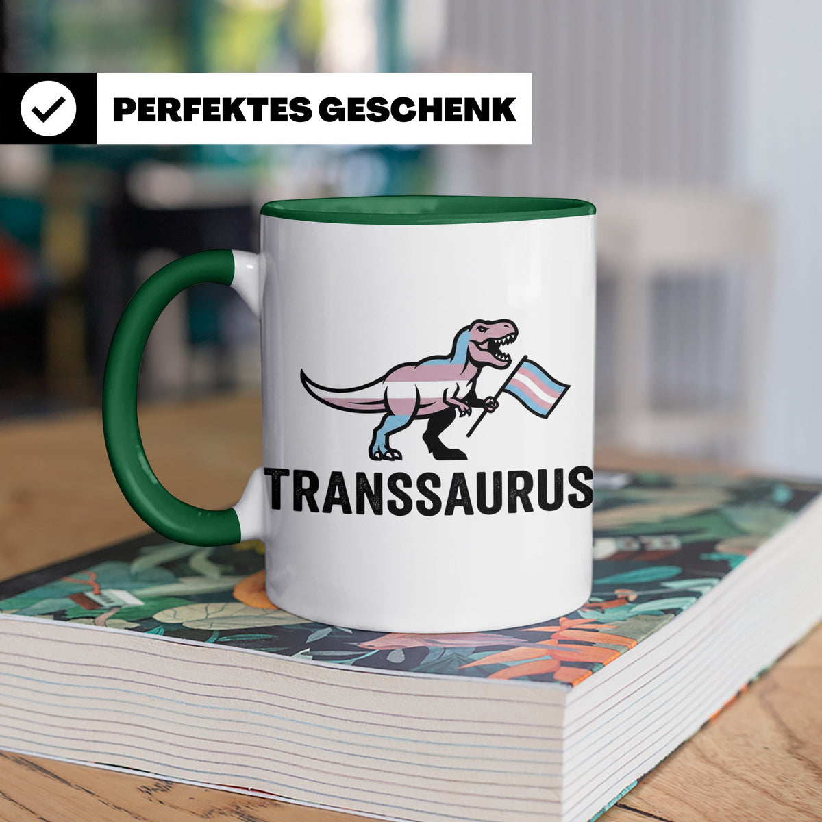 Transsaurus Tasse mit Trans Pride Flagge, LGBTQ Dinosaurier  – Grün [farbe:grün]