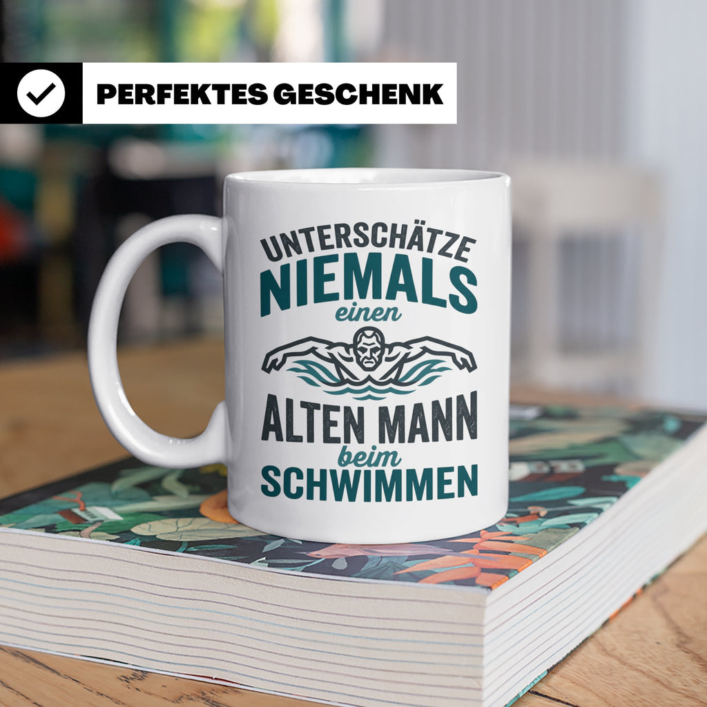 Schwimmer Tasse Alter Mann Spruch Geschenk für Opa Rentner W – Weiß [farbe:weiß]