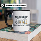 Chemiker Tasse mit Spruch 'Haben immer eine Lösung' Geschenk – Schwarz [farbe:schwarz]