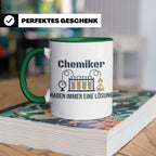Chemiker Tasse mit Spruch 'Haben immer eine Lösung' Geschenk – Grün [farbe:grün]