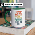 Volleyball Tasse Bump Set Spike Repeat Spruch für Volleyball – Grün [farbe:grün]