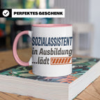 Sozialassistent in Ausbildung Tasse mit Spruch Ladebalken lä – Rosa [farbe:rosa]