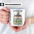 Physiotherapeut Tasse mit Spruch Vertrau mir das kann man de – Blau [farbe:blau]