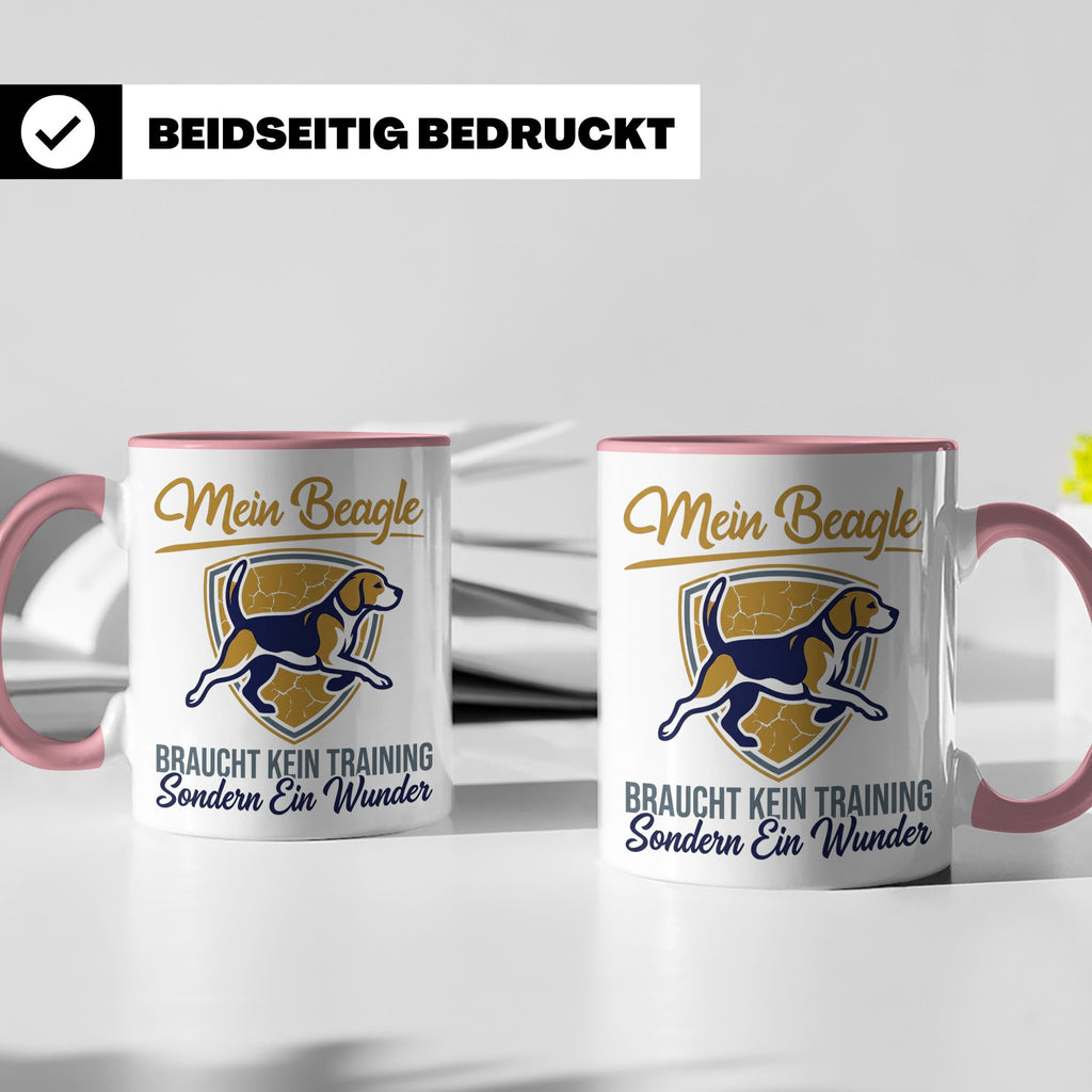 Beagle Tasse mit Spruch braucht kein Training sondern ein Wu – Rosa [farbe:rosa]