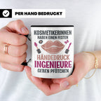 Kosmetikerin Tasse mit Spruch Fester Händedruck, Geschenk fü – Schwarz [farbe:schwarz]