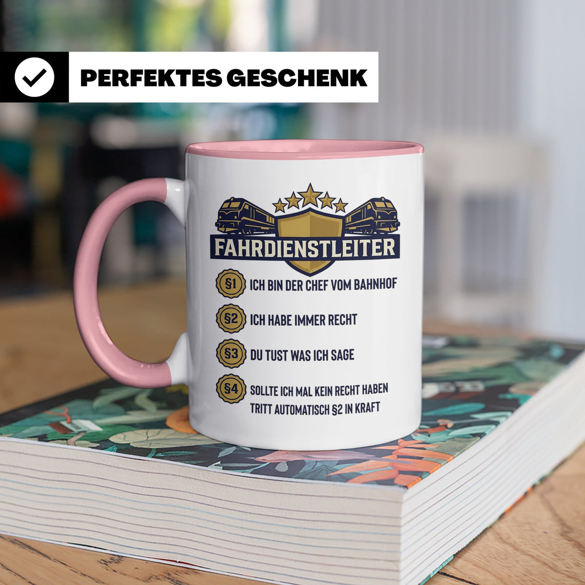 Fahrdienstleiter Tasse mit Spruch Chef vom Bahnhof | Geschen – Rosa [farbe:rosa]