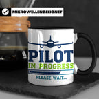 Pilot in Ausbildung Tasse lustiger Spruch Flugschüler Gesche – Schwarz [farbe:schwarz]