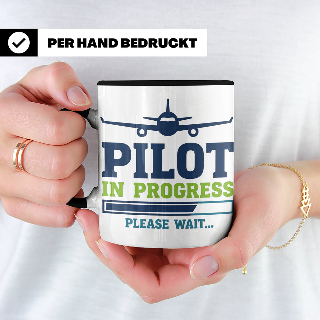 Pilot in Ausbildung Tasse lustiger Spruch Flugschüler Gesche – Schwarz [farbe:schwarz]