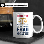 Justitia Tasse für Juristen & Anwälte lustiger Jura BGB Spru – Weiß [farbe:weiß]