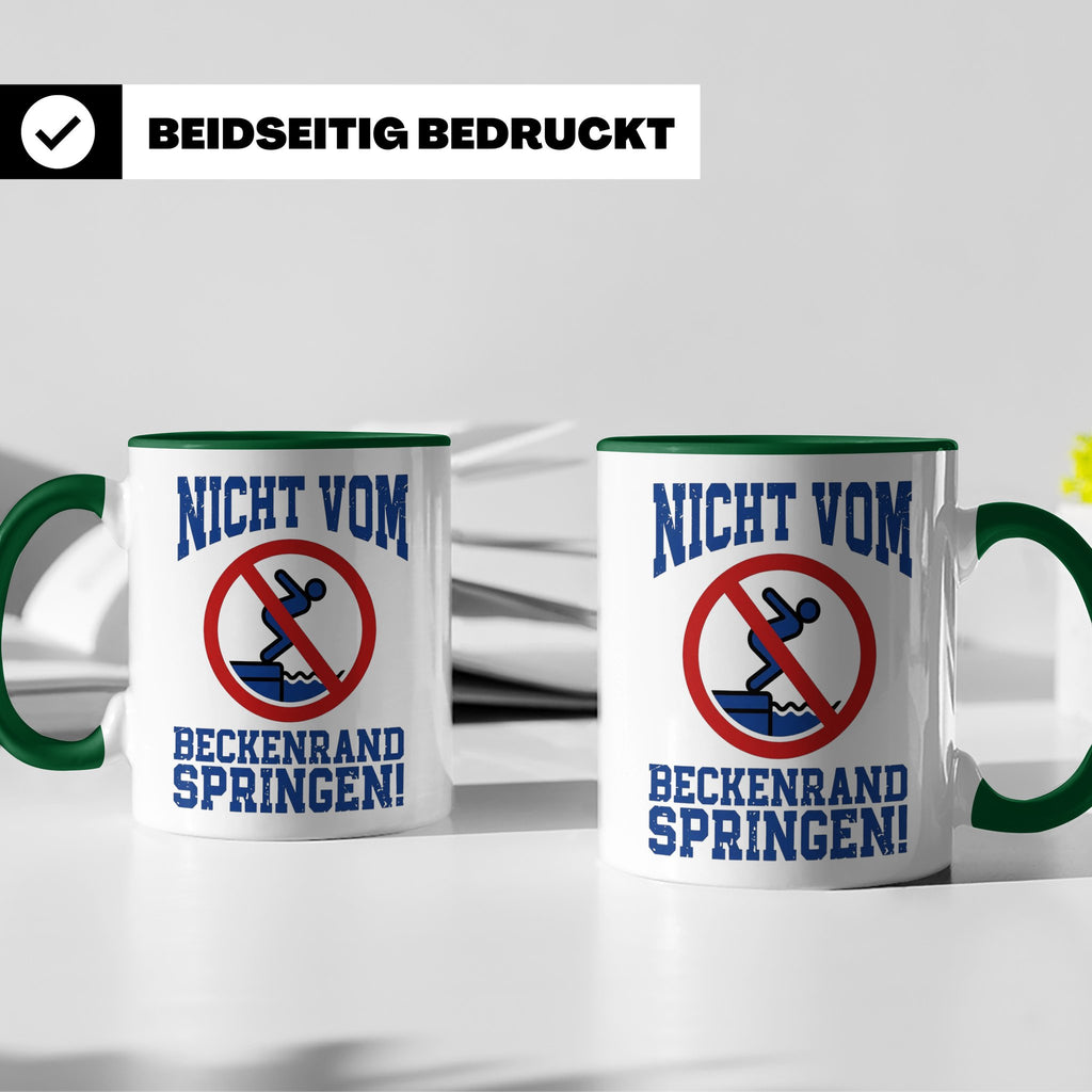 Bademeister Tasse Nicht vom Beckenrand springen lustiger Spr – Grün [farbe:grün]