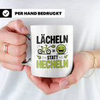 E-Bike Tasse: Lächeln statt Hecheln! Fahrradfahrer Geschenki – Weiß [farbe:weiß]