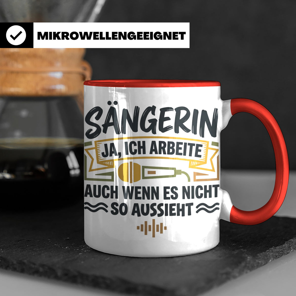 Sängerin Tasse mit Spruch 'Ja ich arbeite' Geschenk für Musi – Rot [farbe:rot]