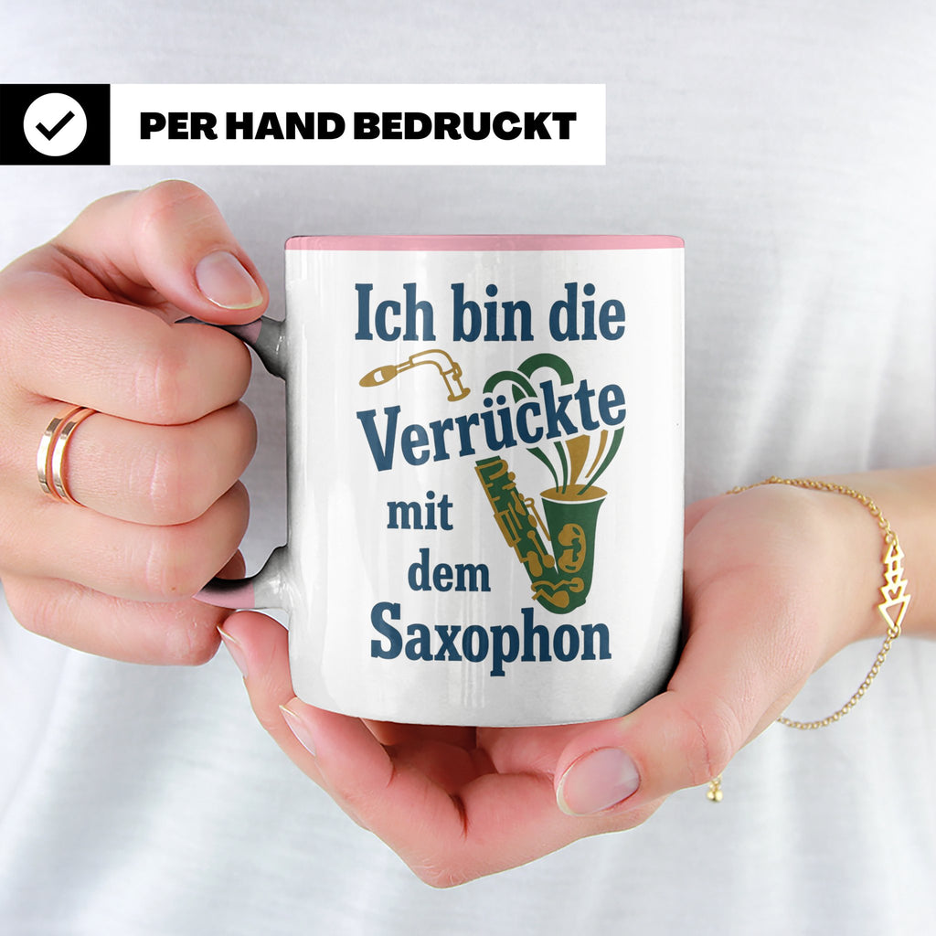 Saxophonistin Tasse mit Spruch Ich bin die Verrückte, Gesche – Rosa [farbe:rosa]