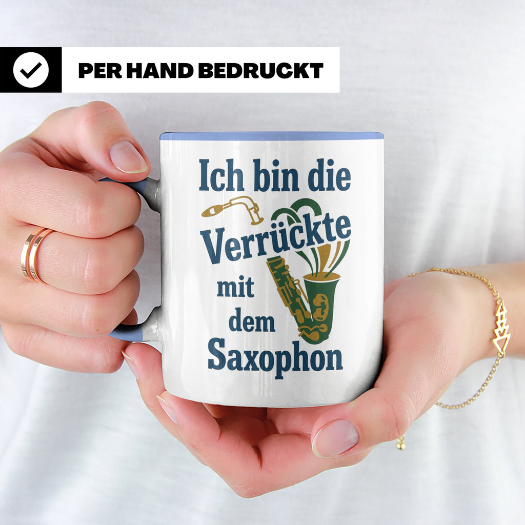 Saxophonistin Tasse mit Spruch Ich bin die Verrückte, Gesche – Blau [farbe:blau]