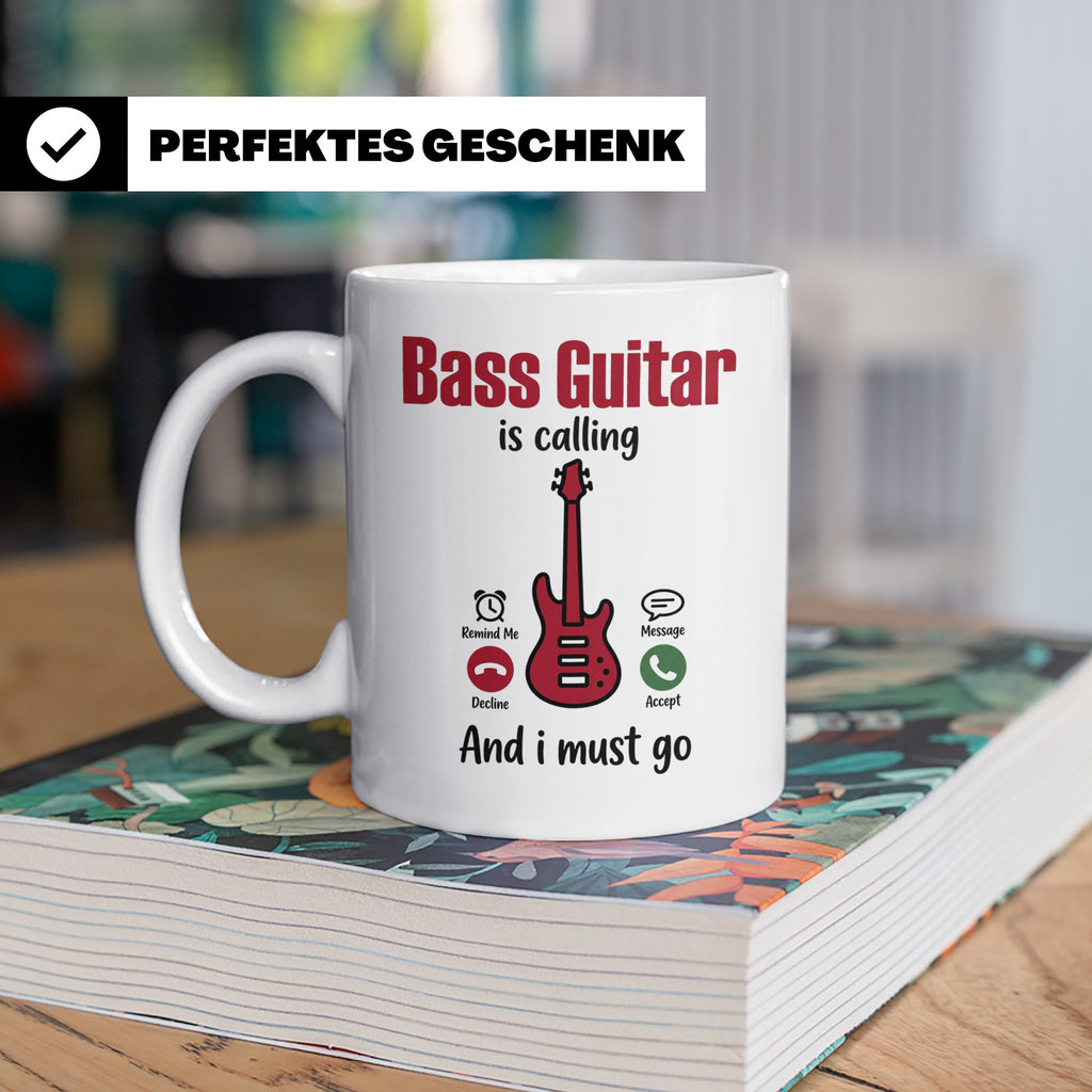 Bassist Tasse mit Spruch Bass Guitar is calling, E-Bass Kaff – Weiß [farbe:weiß]