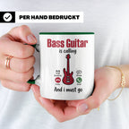 Bassist Tasse mit Spruch Bass Guitar is calling, E-Bass Kaff – Grün [farbe:grün]