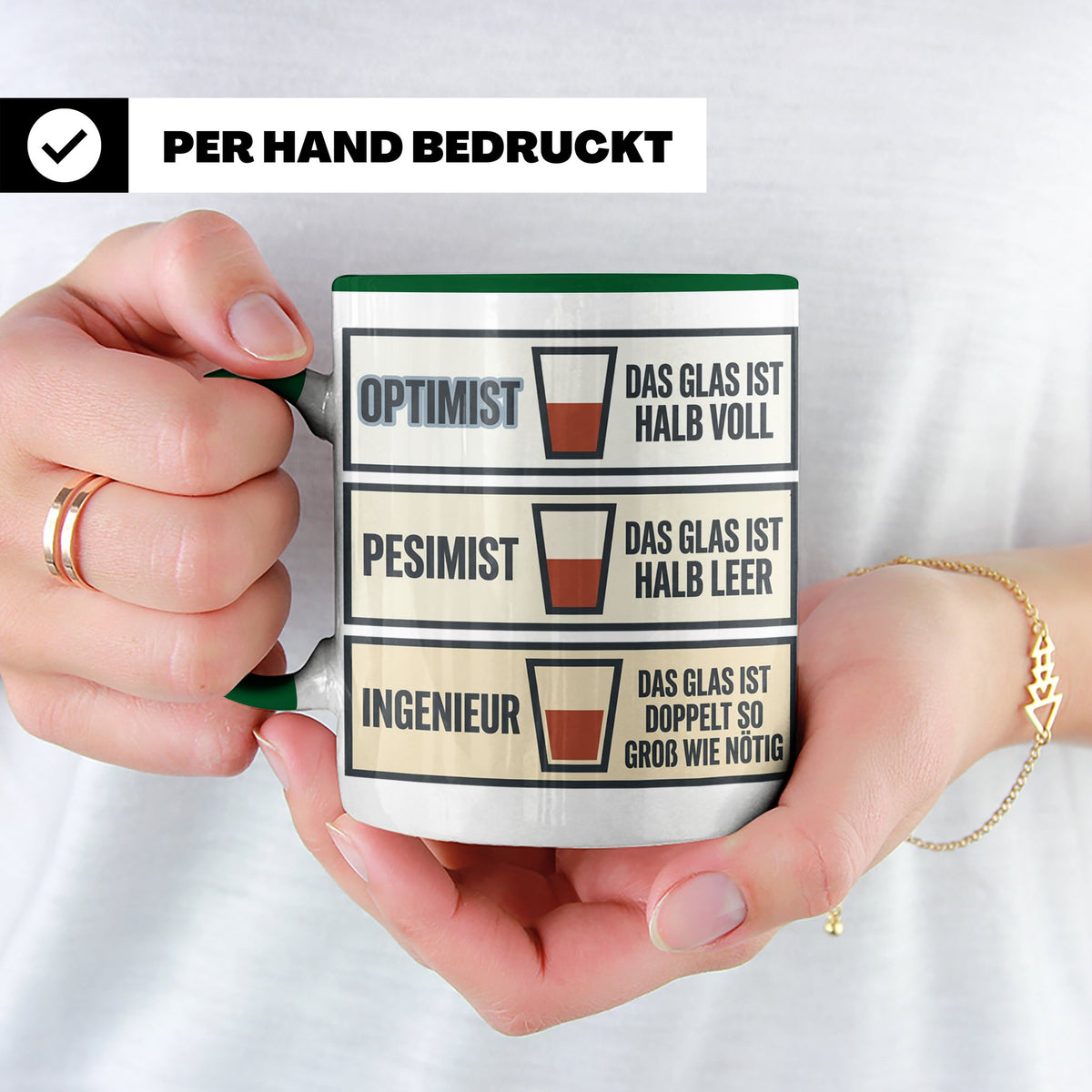 Ingenieur Tasse Glas halb voll leer lustiger Spruch Geschenk – Grün [farbe:grün]