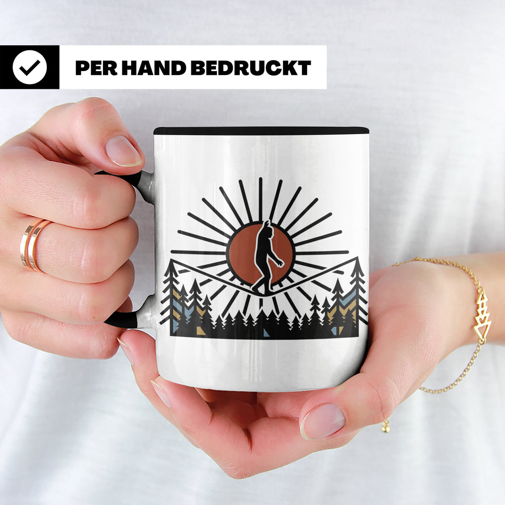 Bigfoot Tasse mit Slackline Motiv | Sasquatch Kaffeetasse fü – Schwarz [farbe:schwarz]