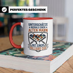 Billard Tasse Alter Mann mit Cue Spruch | Lustiges Poolbilla – Rot [farbe:rot]