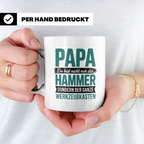 Papa Tasse: Du bist mehr als der Hammer, der ganze Werkzeugk – Weiß [farbe:weiß]