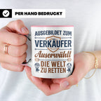 Verkäufer Tasse mit Spruch Auserwählt Welt zu retten Geschen – Rosa [farbe:rosa]