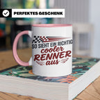 Rennfahrer Tasse So sieht ein cooler Renner aus Motorsport G – Rosa [farbe:rosa]