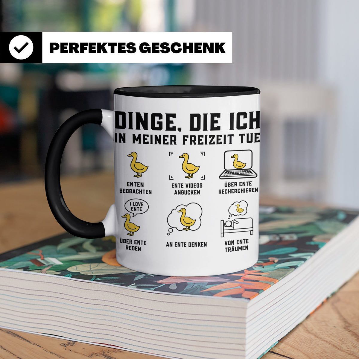 Ente Tasse Spruch Dinge die ich in meiner Freizeit tue, Kaff – Schwarz [farbe:schwarz]