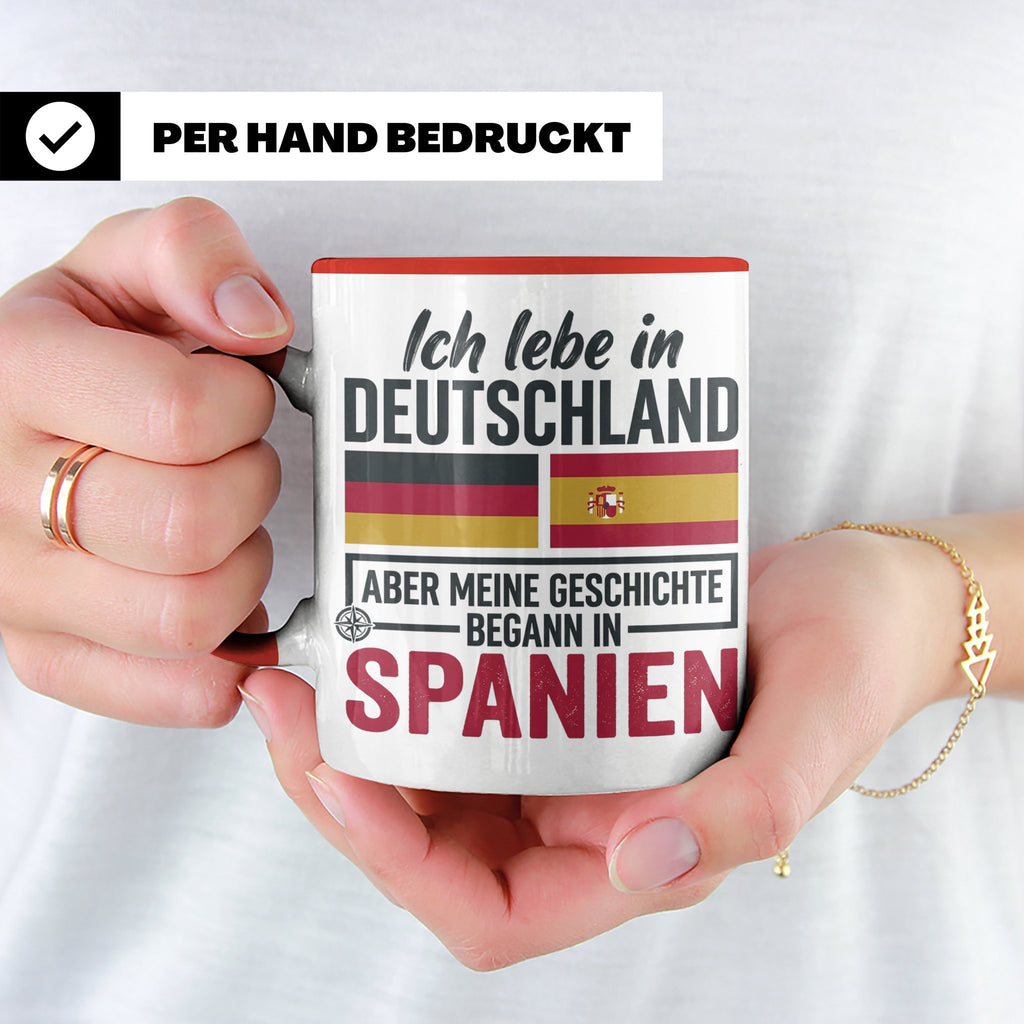 Spanier in Deutschland Tasse mit Spruch & Flagge. Geschenk f – Rot [farbe:rot]