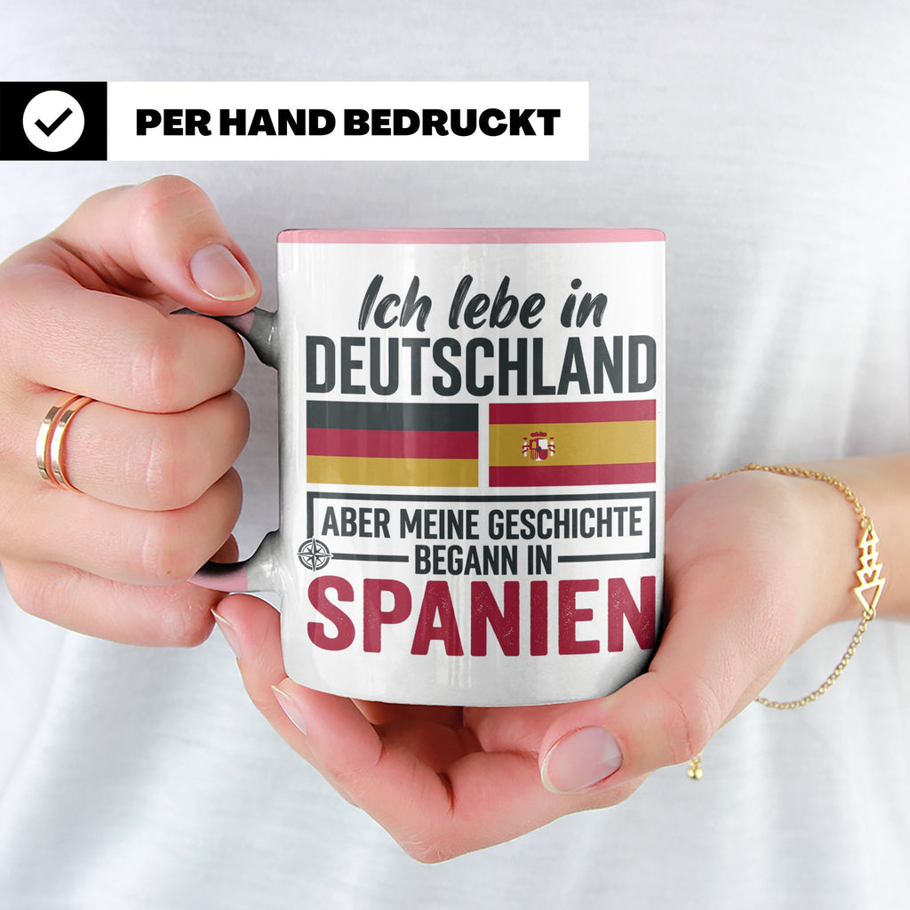 Spanier in Deutschland Tasse mit Spruch & Flagge. Geschenk f – Rosa [farbe:rosa]