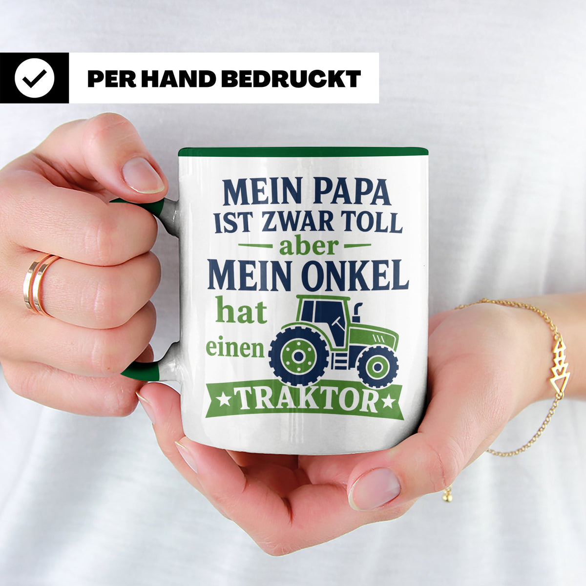 Onkel Traktor Tasse mit Spruch "Mein Papa ist toll aber mein – Grün [farbe:grün]
