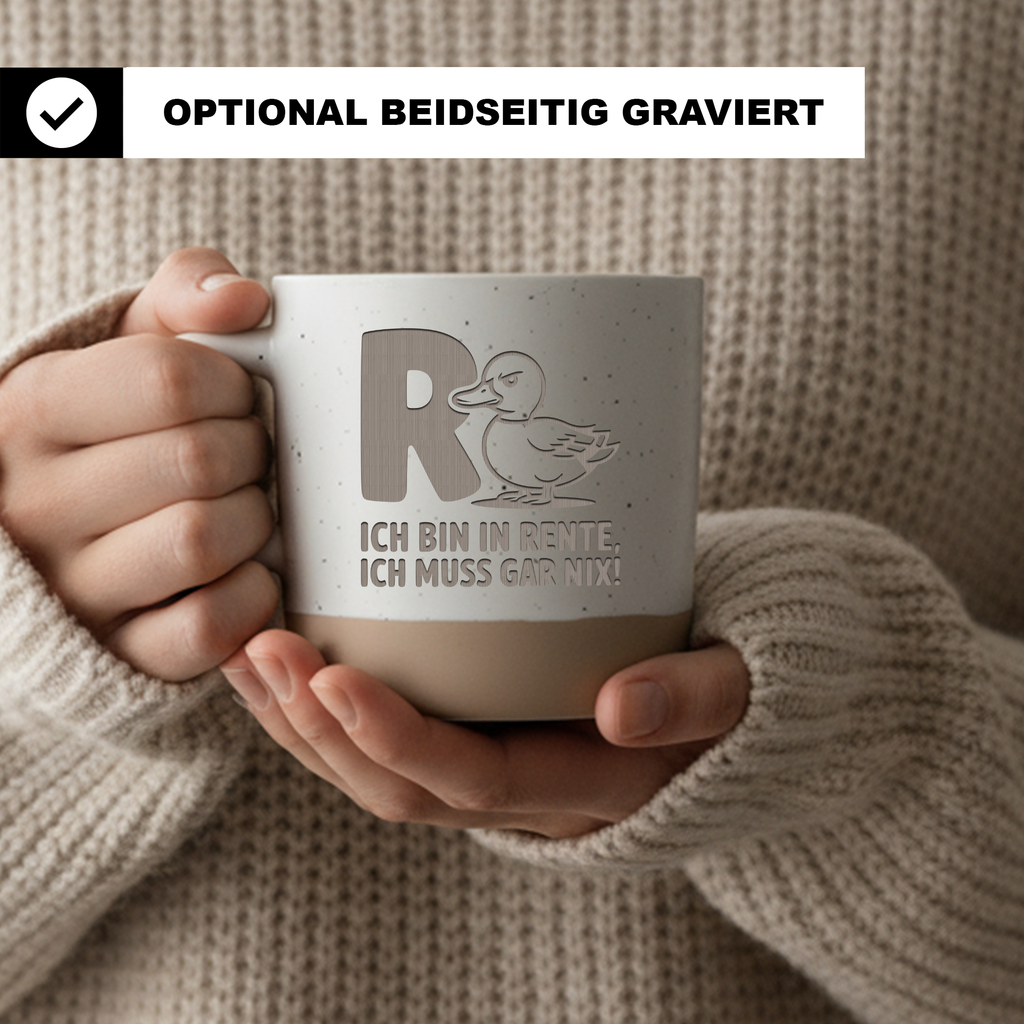 Lustige Tasse zur Rente Grumpy Ente Kaffeetasse Ruhestand Geschenk für Rentner Rentenbeginn Becher Ich bin in Rente ich muss gar nix Humor