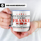 Franke Tasse mit Spruch Ich bin net sauer | Geschenk für Fra – Blau [farbe:blau]