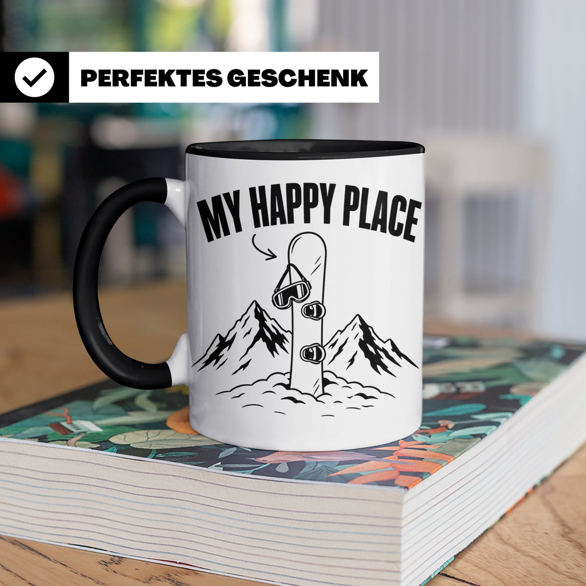 Snowboard Tasse My Happy Place Spruch für Snowboarder Gesche – Schwarz [farbe:schwarz]