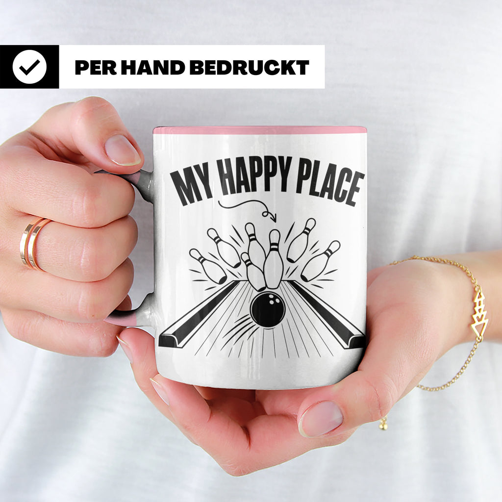 Bowling Tasse My Happy Place Spruch, Kaffeetasse für Kegler  – Rosa [farbe:rosa]