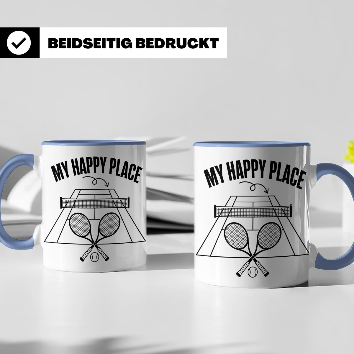 Tennis Tasse mit Spruch My Happy Place lustiger Kaffeebecher – Blau [farbe:blau]