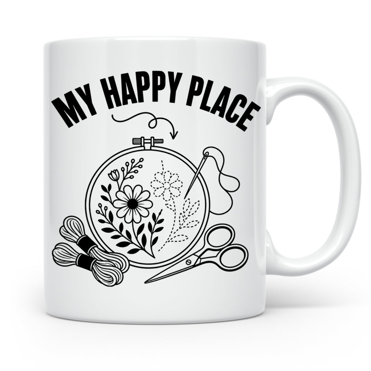 Sticken Tasse My Happy Place Geschenkidee für Stickerin, Näh – Weiß [farbe:weiß]